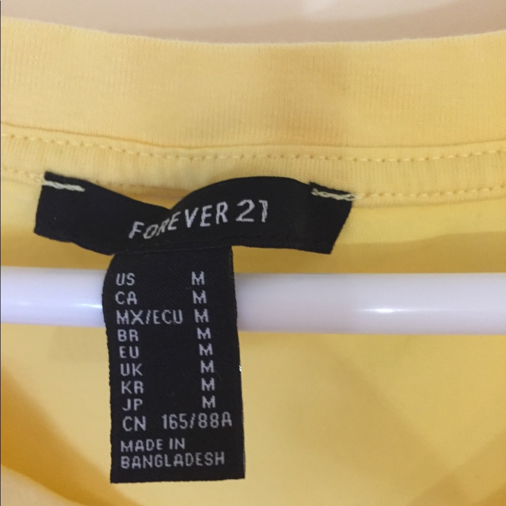 Forever 21 basic tee - Picture 3 of 4